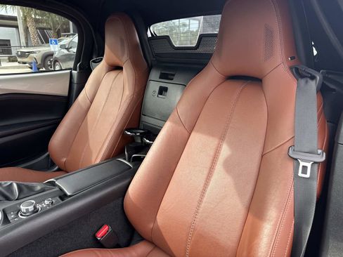 Used 2022 MAZDA MX-5 Miata Grand Touring image 13