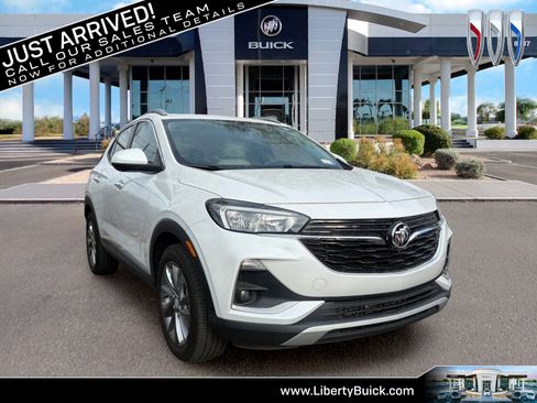 Used 2022 Buick Encore GX Select w/ Advanced Technology Package FWD image 1