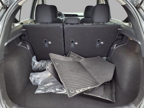 Certified 2025 Nissan Kicks Play S FWD image 25