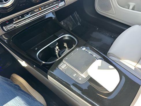 Used 2023 Mercedes-Benz CLA 250 4MATIC image 14