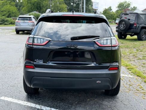 Used 2020 Jeep Cherokee Latitude Plus FWD image 6