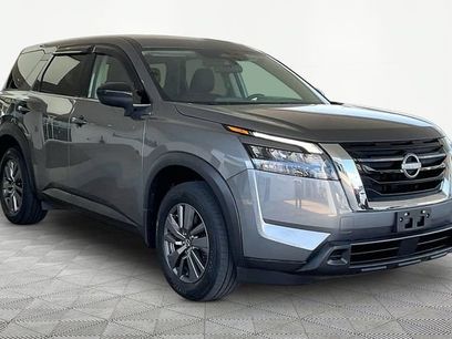 Used 2023 Nissan Pathfinder S