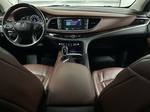 Used 2021 Buick Enclave Avenir w/ Avenir Technology Package image 23