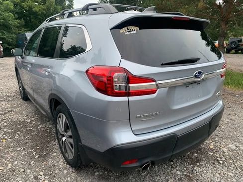 Used 2021 Subaru Ascent Limited w/ Technology Package AWD/4WD image 2