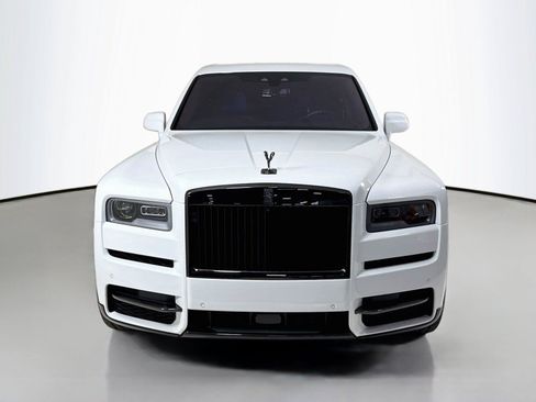 Used 2023 Rolls-Royce Cullinan Black Badge w/ Dark Exterior Package AWD/4WD image 10