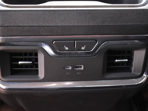 Used 2025 GMC Sierra 1500 Denali Ultimate AWD/4WD image 19