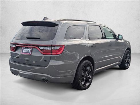 Used 2023 Dodge Durango R/T RWD image 5