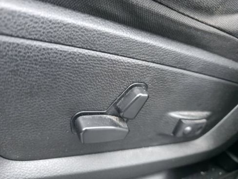 Used 2024 RAM 2500 Big Horn w/ Night Edition image 15