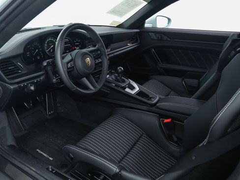 Used 2024 Porsche 911 GT3 RS RWD image 24