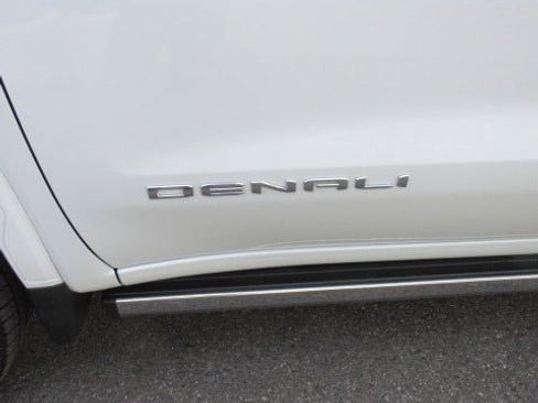 Used 2026 GMC Sierra 1500 Denali image 7