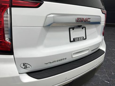 Used 2023 GMC Yukon Denali AWD/4WD image 41