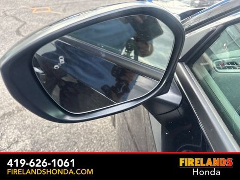 Used 2024 Honda Civic EX image 14