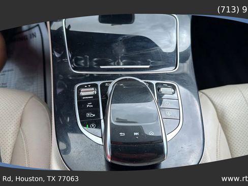 Used 2017 Mercedes-Benz E 300 image 42