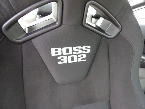 Used 2013 Ford Mustang Boss 302 w/ Boss 302 Accessory Pkg RWD image 11