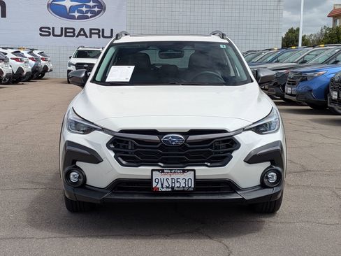 Certified 2025 Subaru Crosstrek 2.5i Limited w/ Crosstrek Mirror Package AWD/4WD image 2