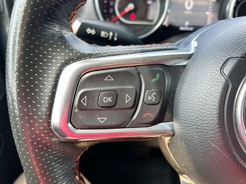 Used 2022 Jeep Gladiator Mojave w/ LED Lighting Group AWD/4WD image 14