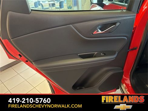 New 2025 Chevrolet Blazer LT w/ Convenience Package image 33