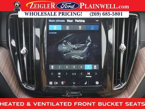Used 2023 Volvo XC60 B5 Ultimate image 23