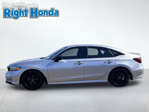 Certified 2025 Honda Civic Sport image 4