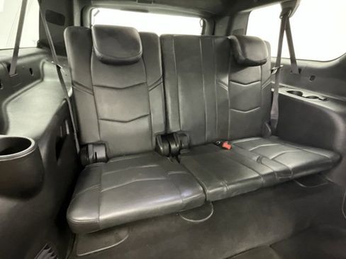 Used 2017 Cadillac Escalade ESV Platinum image 8