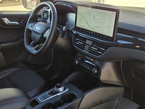 Used 2024 Ford Escape ST-Line w/ Tech Pack #1 image 28