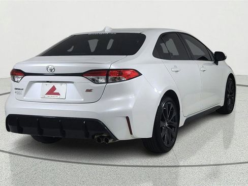 Used 2024 Toyota Corolla SE image 5