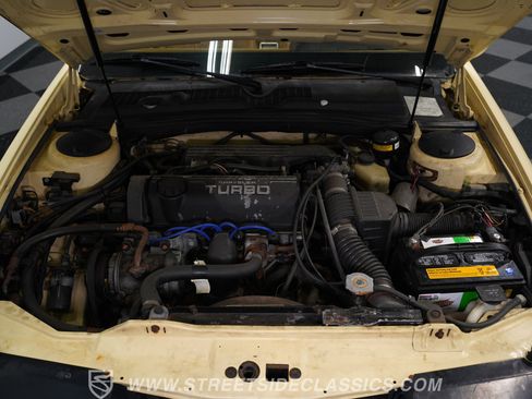 Used 1989 Chrysler TC by Maserati FWD image 32