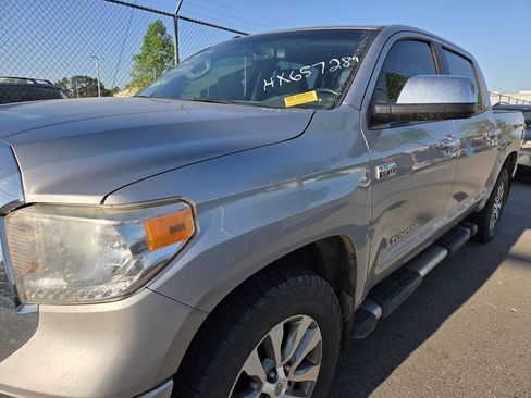 Used 2017 Toyota Tundra Limited w/ Limited Premium Package image 10