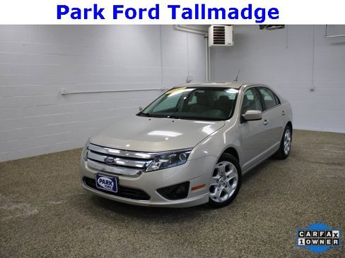 Used 2010 Ford Fusion SE image 10