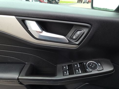 Used 2021 Ford Escape SEL AWD/4WD image 13