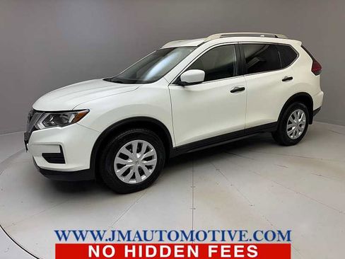 Used 2017 Nissan Rogue S AWD/4WD image 1