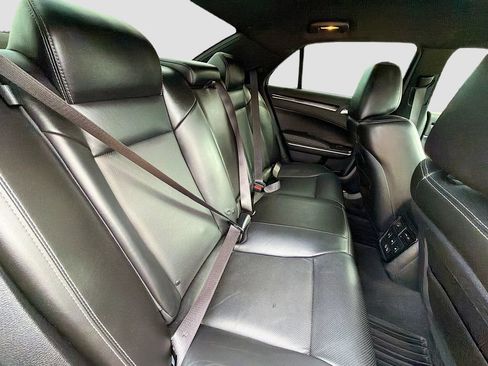 Used 2021 Chrysler 300 S w/ S Model Appearance Package RWD image 26