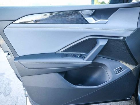 New 2026 Volkswagen Tiguan SE R-Line image 30