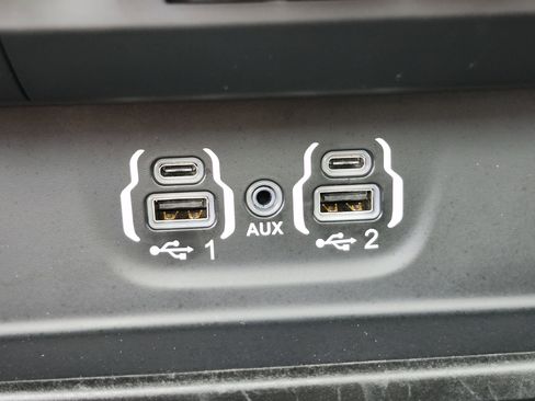 Used 2020 RAM 1500 Laramie image 43