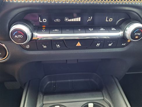 Used 2023 MAZDA CX-50 2.5 Turbo w/ Premium Plus Pkg image 12