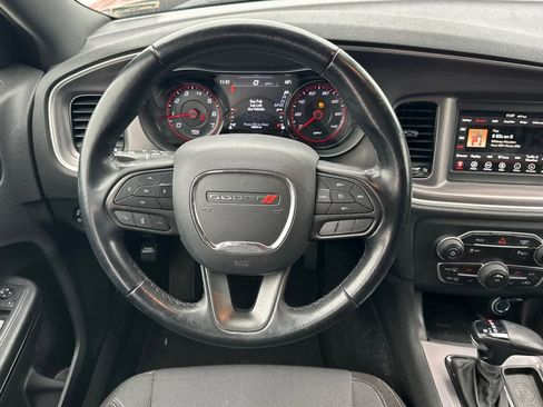 Used 2021 Dodge Charger SXT w/ Blacktop Package image 14