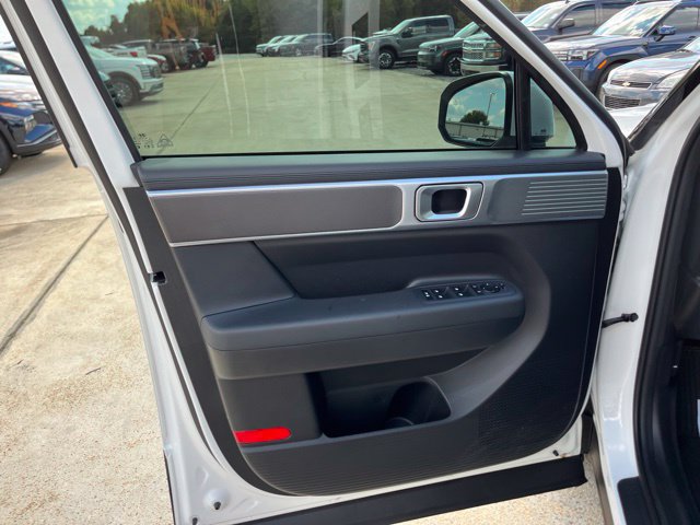 Used 2026 Hyundai Santa Fe SE FWD image 11