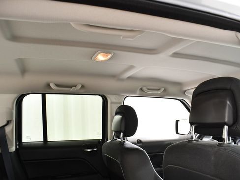 Used 2015 Jeep Patriot Latitude AWD/4WD image 18