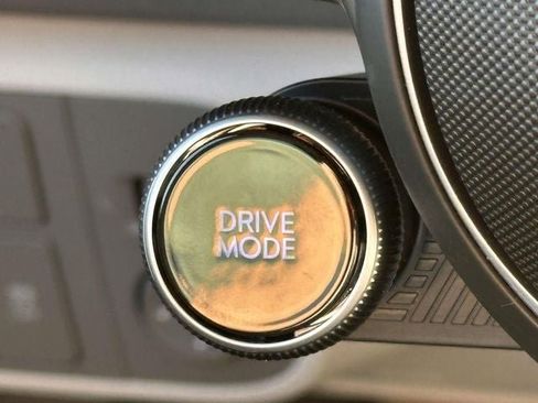 Used 2023 Hyundai Ioniq 6 SEL image 28