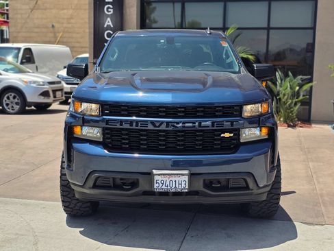 Used 2021 Chevrolet Silverado 1500 Custom AWD/4WD image 4
