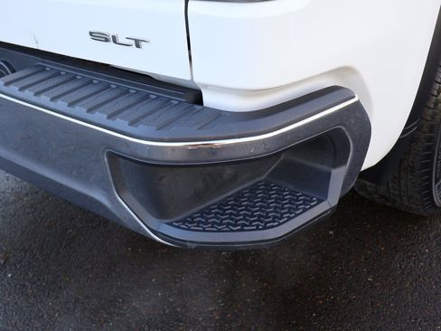 Used 2024 GMC Sierra 1500 SLT image 38