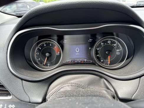 Used 2020 Jeep Cherokee Limited AWD/4WD image 10