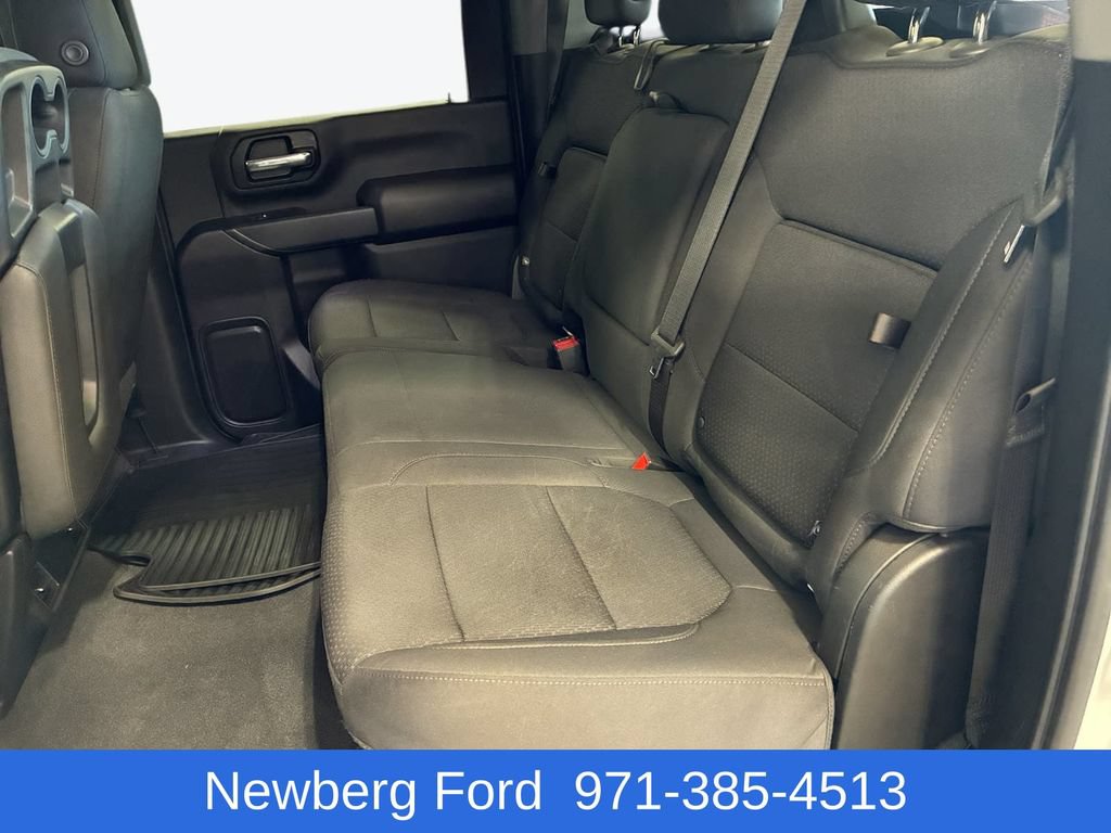 Used 2023 Chevrolet Silverado 2500 Custom w/ Custom Value Package AWD/4WD image 28