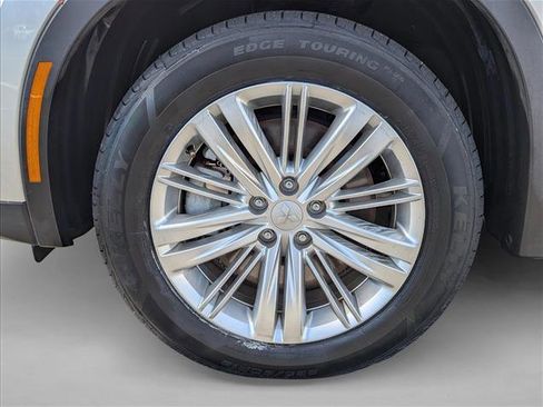 Used 2023 Mitsubishi Outlander ES image 8