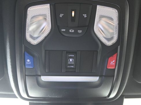 New 2026 RAM 3500 Big Horn AWD/4WD image 33
