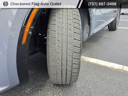 Used 2021 Kia Sorento S w/ Panoramic Sunroof Package FWD image 14