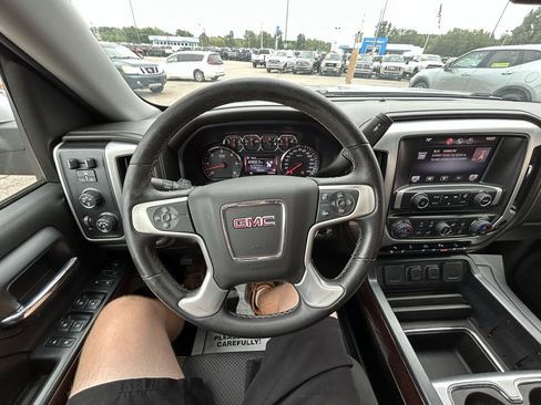 Used 2014 GMC Sierra 1500 SLE w/ SLE Value Package AWD/4WD image 27