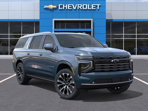 New 2026 Chevrolet Suburban High Country AWD/4WD image 31