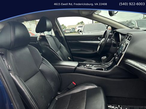 Used 2017 Nissan Maxima 3.5 SV FWD image 14