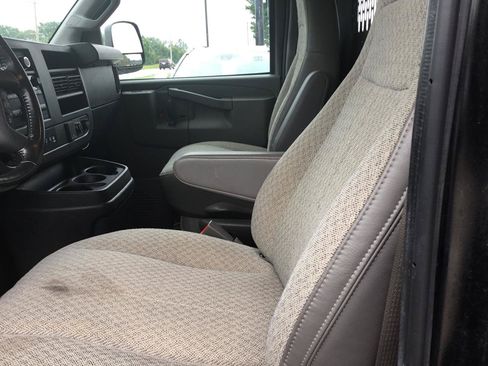 Used 2023 Chevrolet Express 2500 w/ Driver Convenience Package RWD image 15